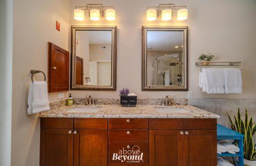 Blue Hues & Lake Views - Foto 35