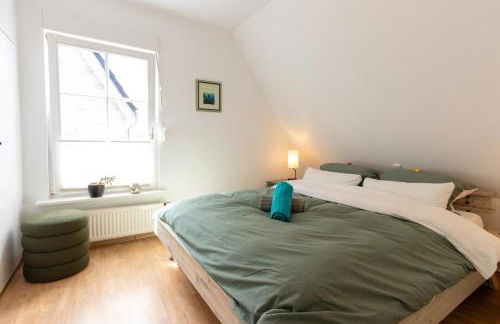 Denkmalgeschütztes Fachwerkhaus im Zentrum mit Garage - Foto 3