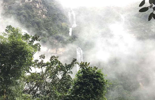 La Chorrera Waterfall Hike - Foto 2