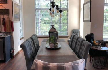 C25, Four bedroom, 4 1 2 bath luxury log-sided cottage with hot tub cottage - Foto 58