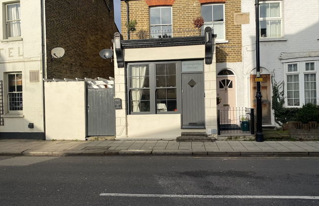 Immaculate 1-bed Apartment Near the River Thames - Foto 25