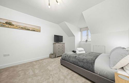 Fern Walk Cosy 3 Bedroom House - Dalkeith - Photo 17