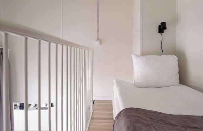 Waterfront Cabins - Photo 55