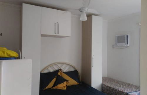 Apto Guarujá Enseada Wi-Fi Piscina 1 dorm - Foto 11