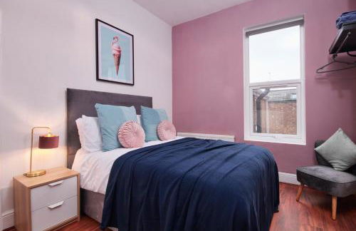 BIG Contractor House in Leamington Spa with 7 Beds by PureStay - 14 Night min! - Foto 10