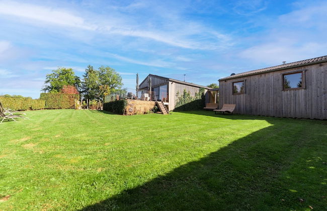 Lush Chalet Near Lake of Butgenbach - Photo 38