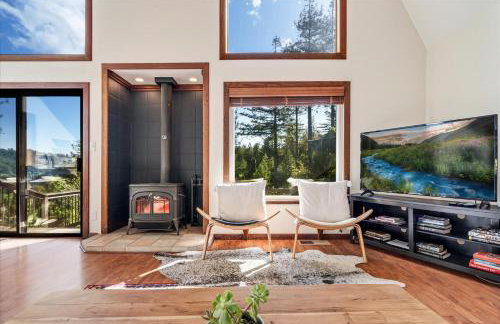 Magic Mountain Manor - Spacious Mountain Retreat - Foto 1