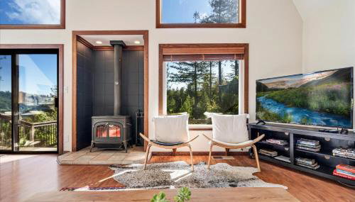 Magic Mountain Manor - Spacious Mountain Retreat - Foto 1