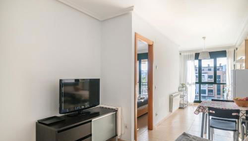 Alloru, apartamento con piscina la playa a 3 km VUT-2714-AS - Foto 5, stove