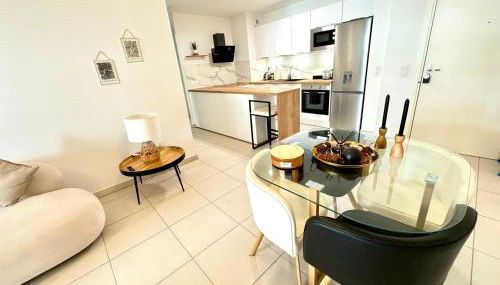 Appartement T3 moderne et cosy, à Hopitaux-Facultés - Foto 3