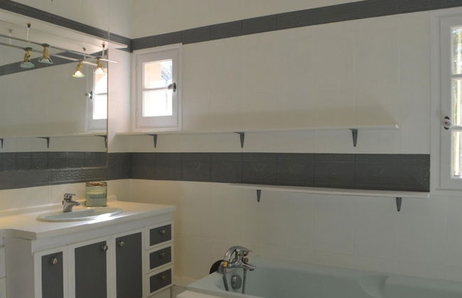 Holiday Home With Large Garden and Pool - Foto 15