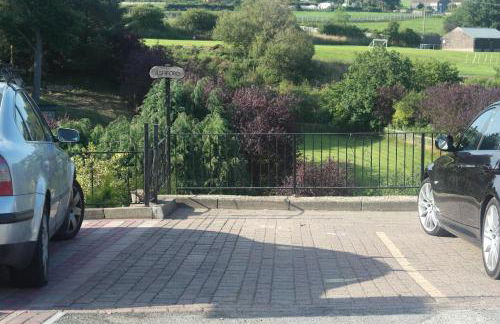 Ashford House 2 bedroom Apartment 'outdoor bathing tub' - Foto 9