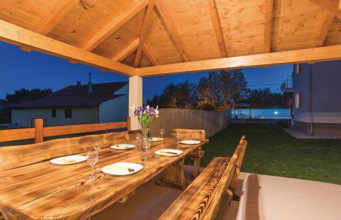 Four-Bedroom Holiday Home In Pristeg - Photo 14