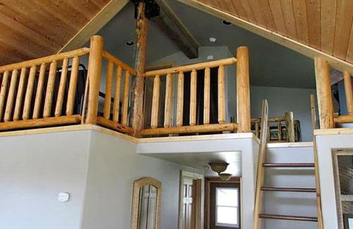 Magnificent Log Cabin with Mountain Views near Yellowstone National Park, Montana - Foto 4