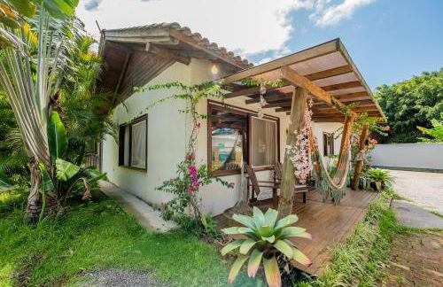 Casa Rústica com Piscina Privativa, Banheira de Hidromassagem, Ar-Condicionado, Pet friendly - Refúgio na Natureza a 5 Minutos do Centro de Imbituba, Perfeita para Famílias e Grupos - Photo 54