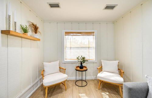 Modern Naples Duplex Home about 6 Mi to Beach! - Foto 6