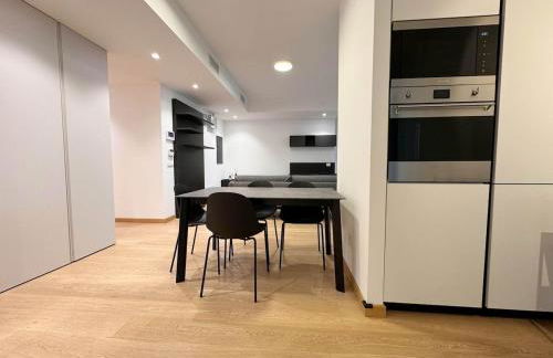 Luxury apt with Panoramic Terrace and Skyline View - Foto 4