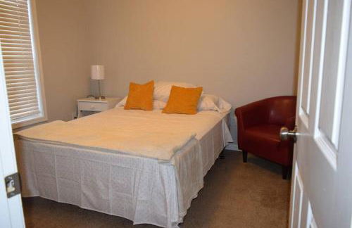 Home In Greenville 4 bedrooms, 4 beds, 2 baths - Foto 18