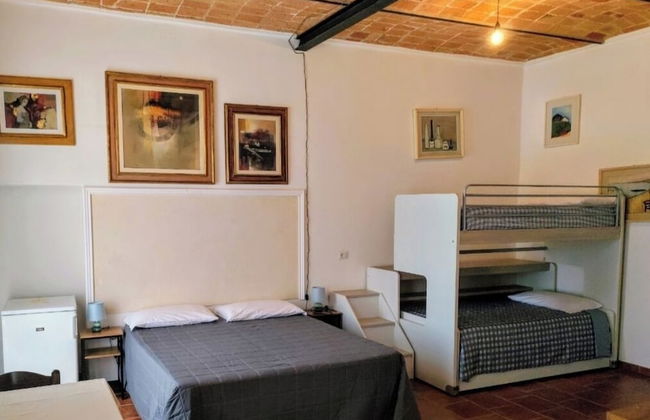 TENUTA MONVILLONE COUNTRY HOUSE & RESTAURANT - Foto 4