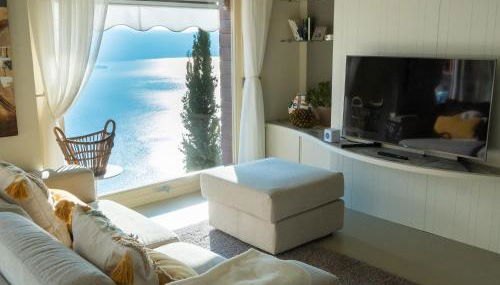 EnjoyIseoLake - Colosseo with wonderful lake view and swimming pool - Photo 1