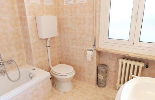 700 m from the Sea with private garage - Photo 18