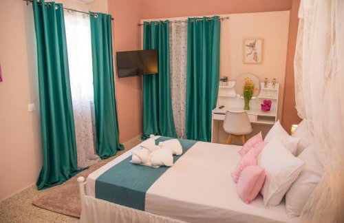 Lilia-RentalApartments - Photo 45