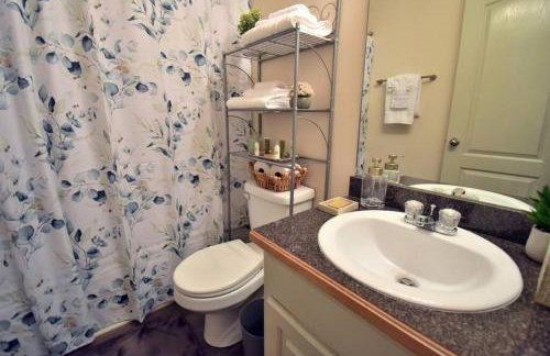 Cozy Renovated Winder Townhouse Traveller Awards 2025 Winner - Foto 3