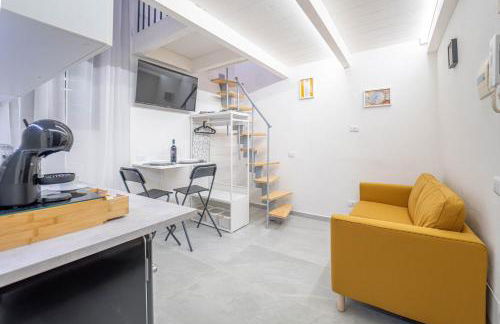 Metro Yellow SuitE - Foto 1