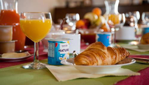 Gîte des Charmilles /La Maison des Gardes - Foto 3