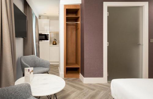 Roomzzz London Stratford - Foto 11