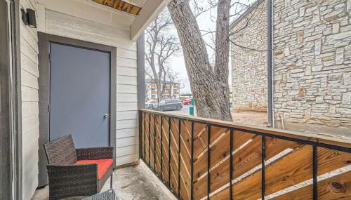 Your Chill 2B Getaway - 10min to DTWN - W/D, Pool, Prkg - Foto 3