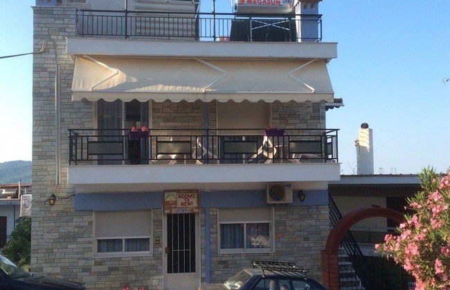 Natalie Apartments - Photo 1