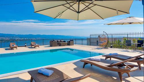 Villa Esarjo with Heated Pool and Sea View - Foto 4, sunbed