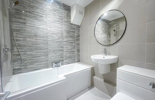 Urban Oasis with Private Garden - Foto 10