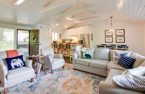 High-End Sapphire Retreat on Fairfield Lake! - Foto 2