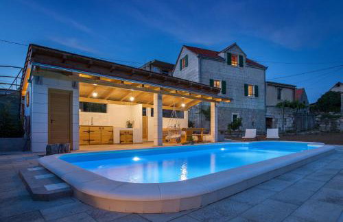 Holiday Village Home Kamenica - Photo 1