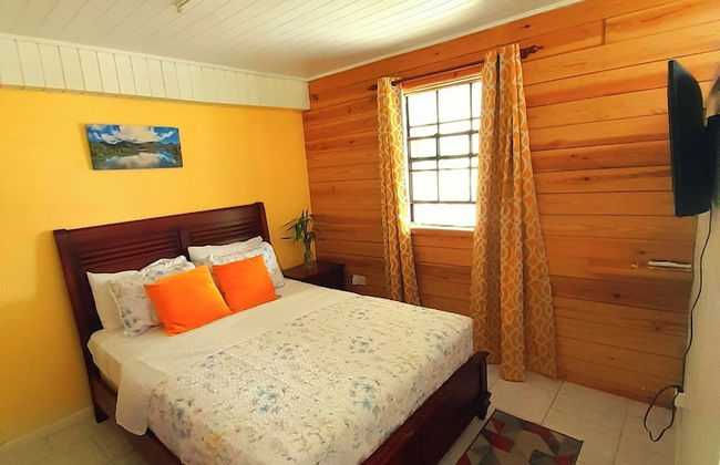 Pinard's Mountain Resort- Cottage 6 - Photo 1