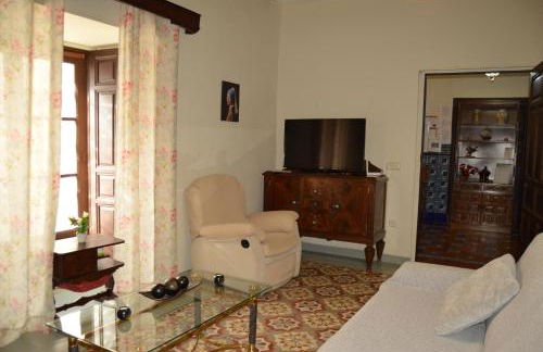 La Antigua, casa céntrica, amplio patio, piscina y barbacoa - Foto 6