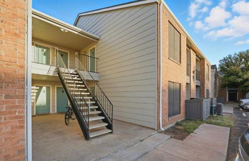 District West Apartments Simple Modern Home - Foto 2