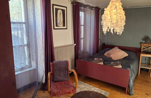 Charmant appartement au cœur des volcans d Auvergne - Photo 10