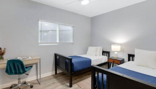 Leyla Pool Spa Min to Downtown Freeways Beaches - Foto 5