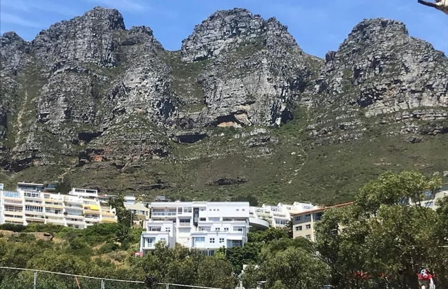 Cozy Camps Bay House With Mountain and sea View - Foto 32