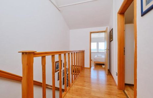 Gorgeous Home In Punta Kriza With Wifi - Foto 20