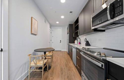 Spacious Studio in Midtown Free Pool and Parking - Foto 9