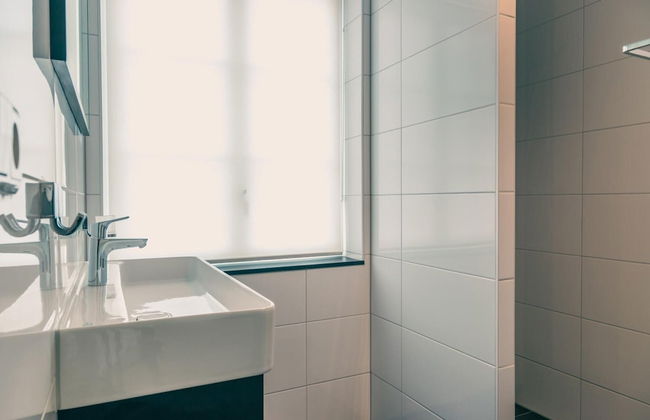 Sustainable Water Villa With Dishwasher, by a Lake - Foto 7