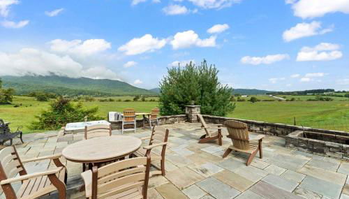 Old Rag A-Frame: Mountain Views Hot Tub Fire Pit - Foto 3