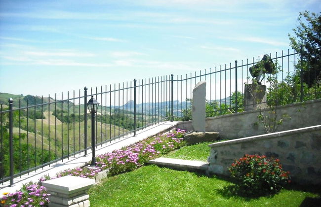 Apartment in Petrella Guidi With Garden Views - Photo 20