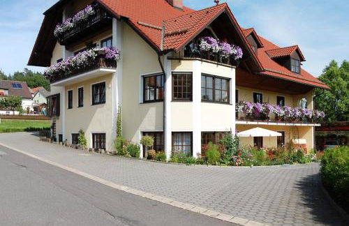 Gästehaus Am Sonnenhang - Photo 2
