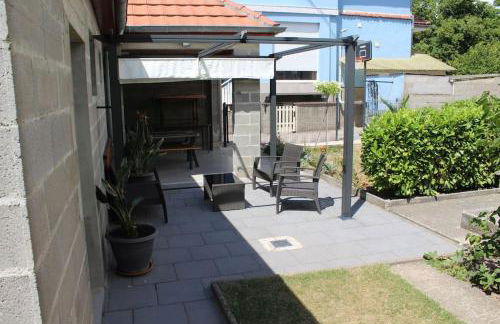 Gîte ''Les Bleuets'' Piscine été 2026 - Foto 7