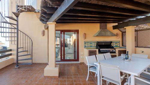 Bellavista Marbella - Stunning Beachside Luxury Penthouse Apartment - Photo 5